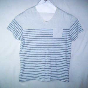 Grayers V-Neck Pocket T-Shirt